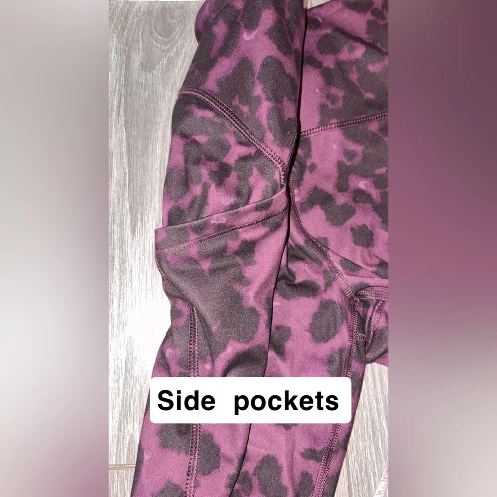 All In Motion Medium Athletic Leggings Purple & Black Animal Print Pockets EUC - Picture 7 of 7